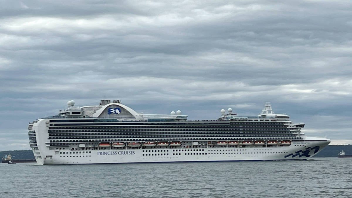 Crown Princess Delays Embarkation in Brisbane for Thorough Norovirus Cleaning