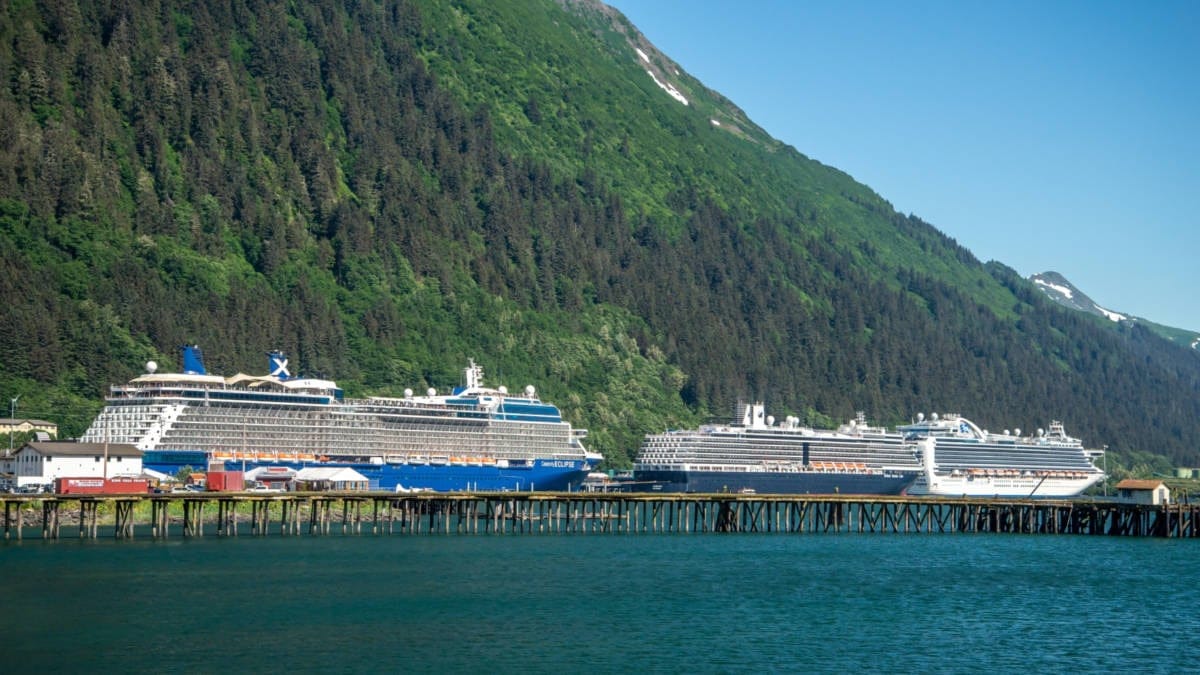 Juneau Cruise Ship Cap Petition Withdrawn Amid Legal and Support Hurdles