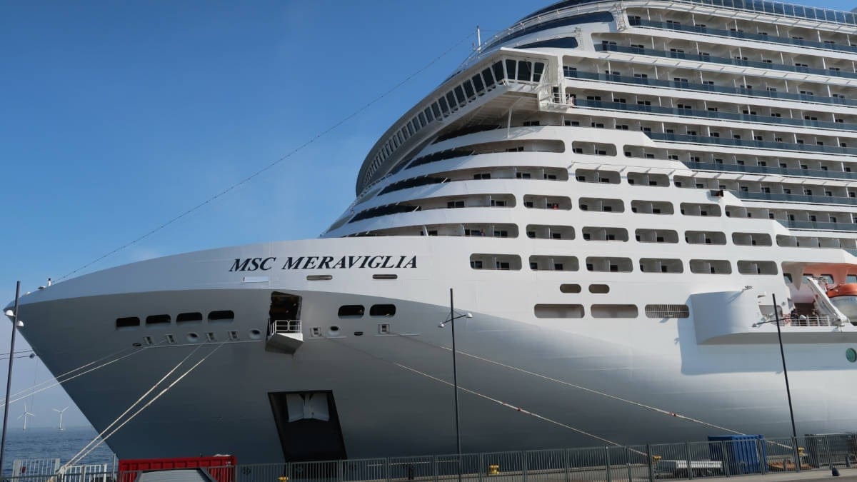 MSC Meraviglia Undergoes Emergency Propeller Repairs in Portland, Maine