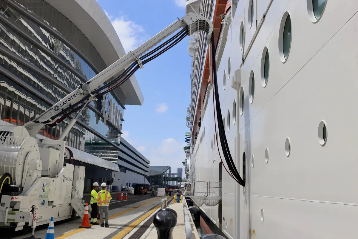 Cruise Lines Advance Net-Zero Goals With Tri-Fuel Ships and AI Solutions