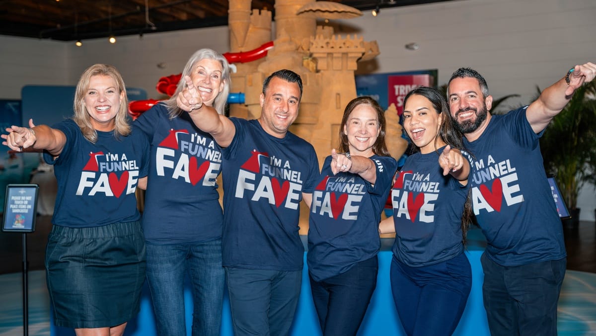 Carnival Launches Funnel Faves Wave Arcade for Travel Advisors