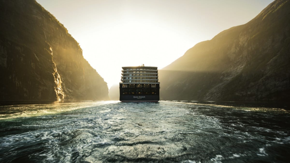 Cunard Offers Up to $600 Onboard Credit for 2026-27 Sailings