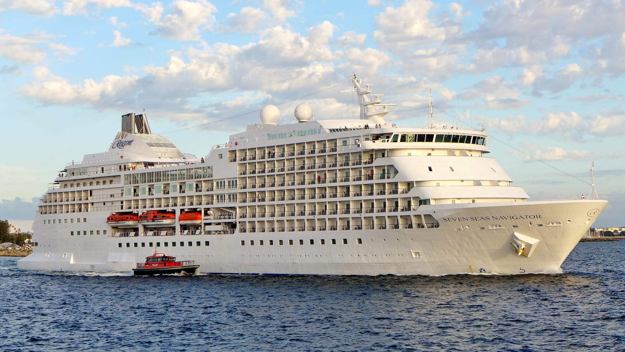 Crescent Seas Cancels Charter Conversions, Shifts to Newbuild Ocean