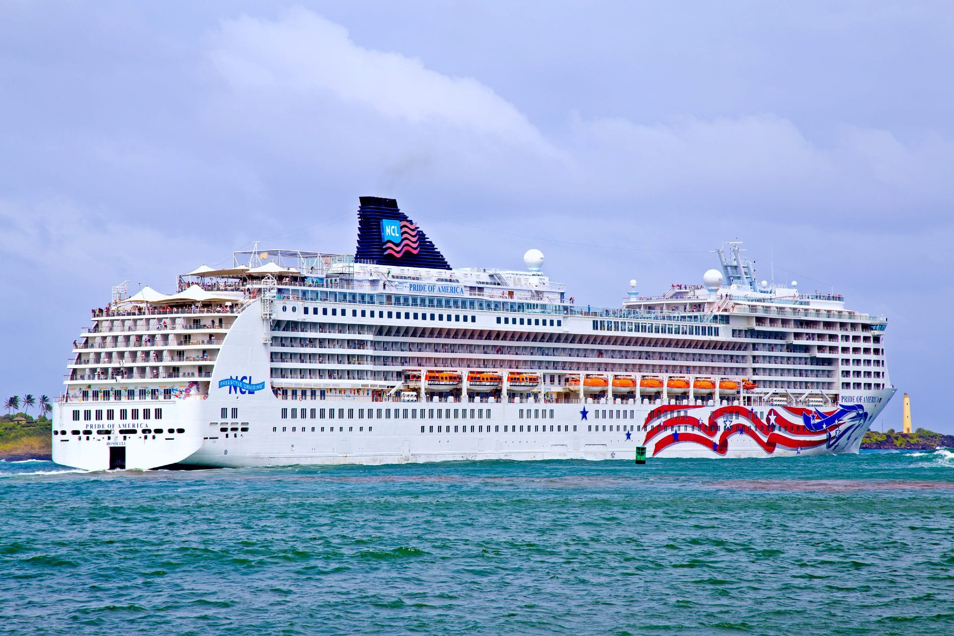 Norwegian Adds Hawaii Taxes to Cruise Bills Despite Court Injunction