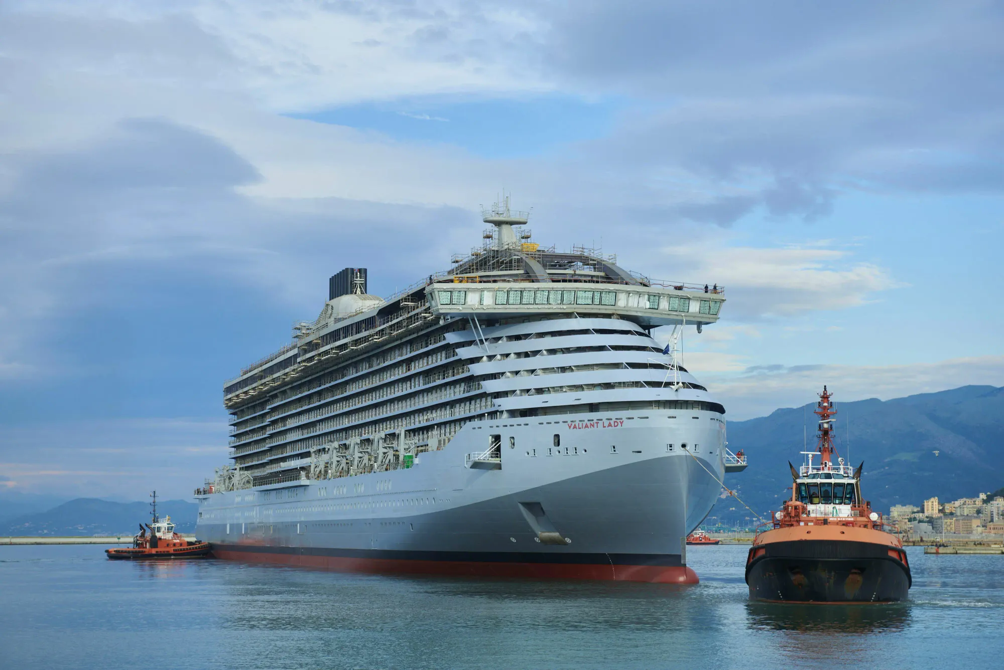 Valiant Lady Diverts to Saint John After Gale Warning Near Bermuda