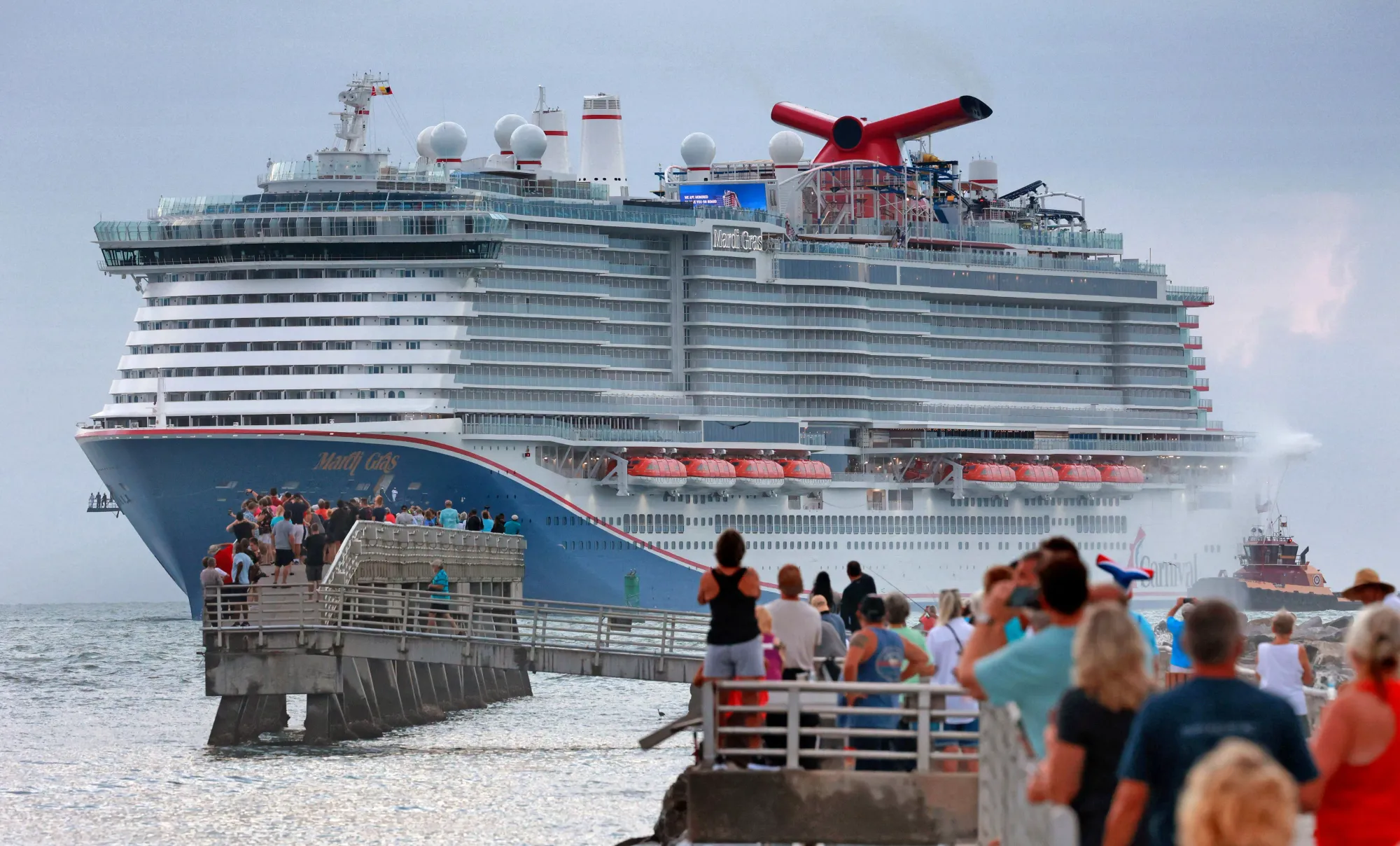 Wärtsilä Signs Eight-Year Deal for Carnival LNG Cruise Ships