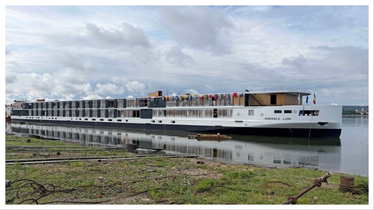 Emerald Lumi Enters Water Ahead of 2027 Seine Debut