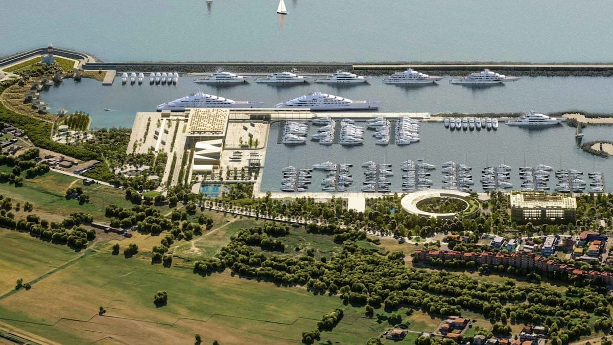 Italian Court Voids Approval for Fiumicino Cruise Port