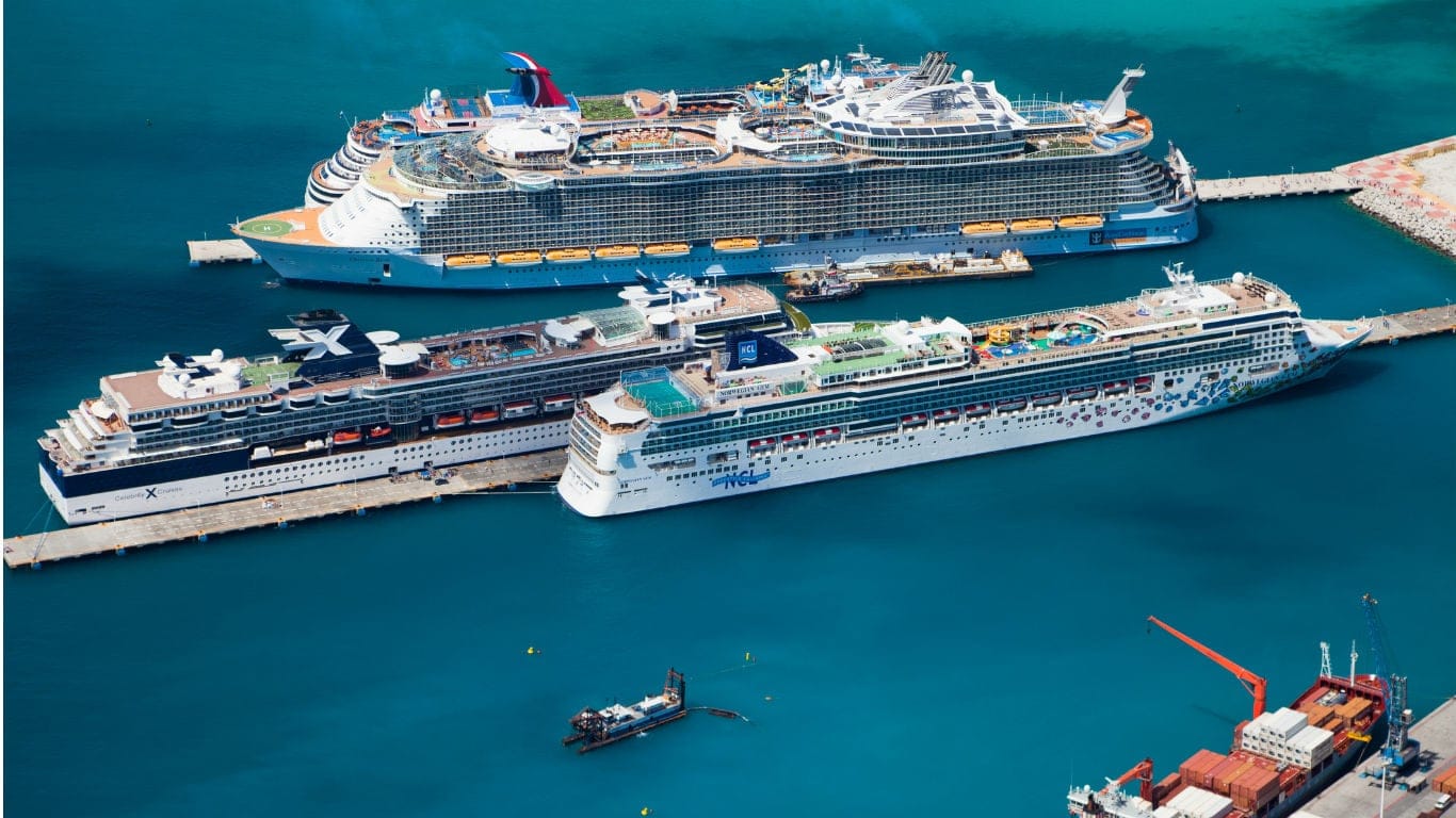 Norwegian Leads Cruise Stock Rebound as Oil Prices Ease