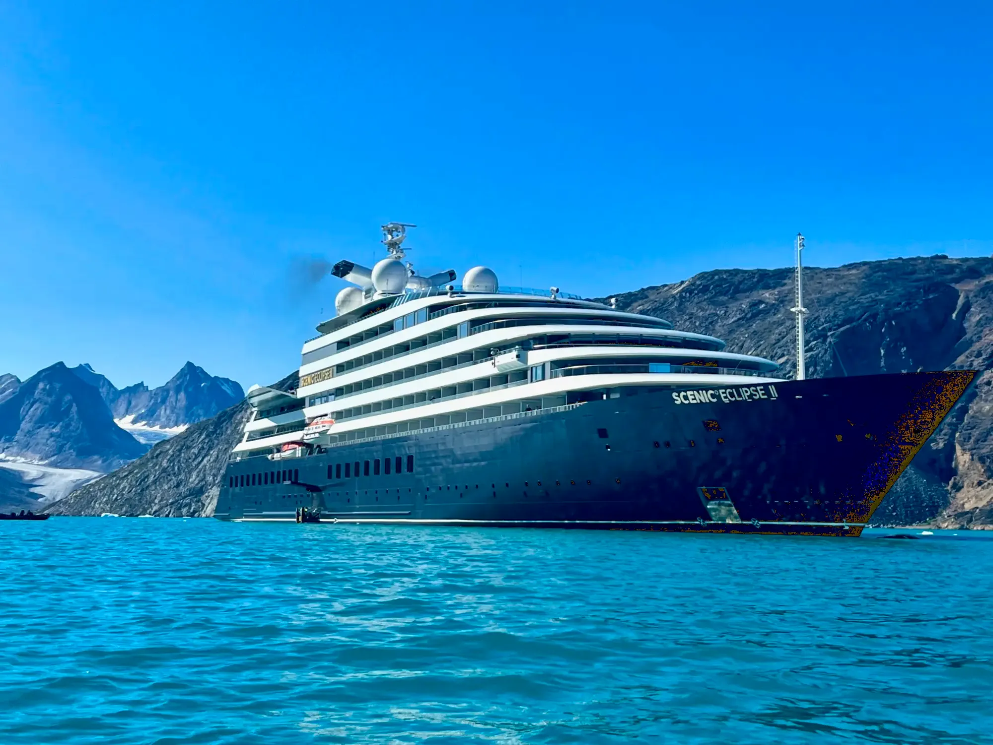 Scenic Eclipse II Makes Maiden Call in Hamburg