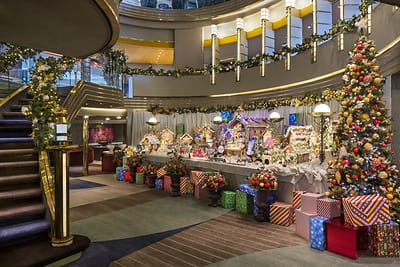 Holland America Unveils 2026 Holiday Cruises With Seasonal Dining