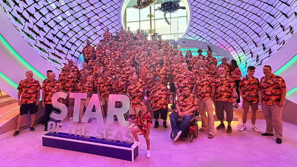 More Than 100 Men Join Surprise Shirt Prank on Star of the Seas