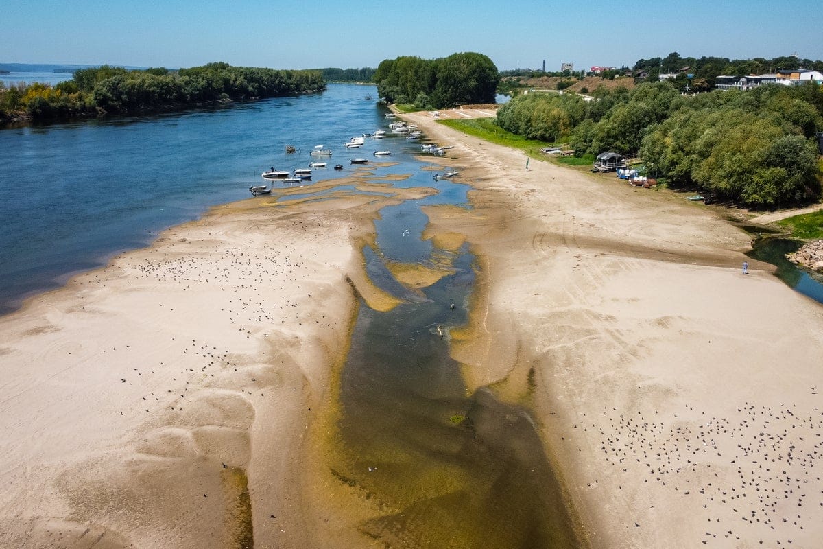 TUI River Cruise Refund Rule Draws Criticism Over Coach Transfers