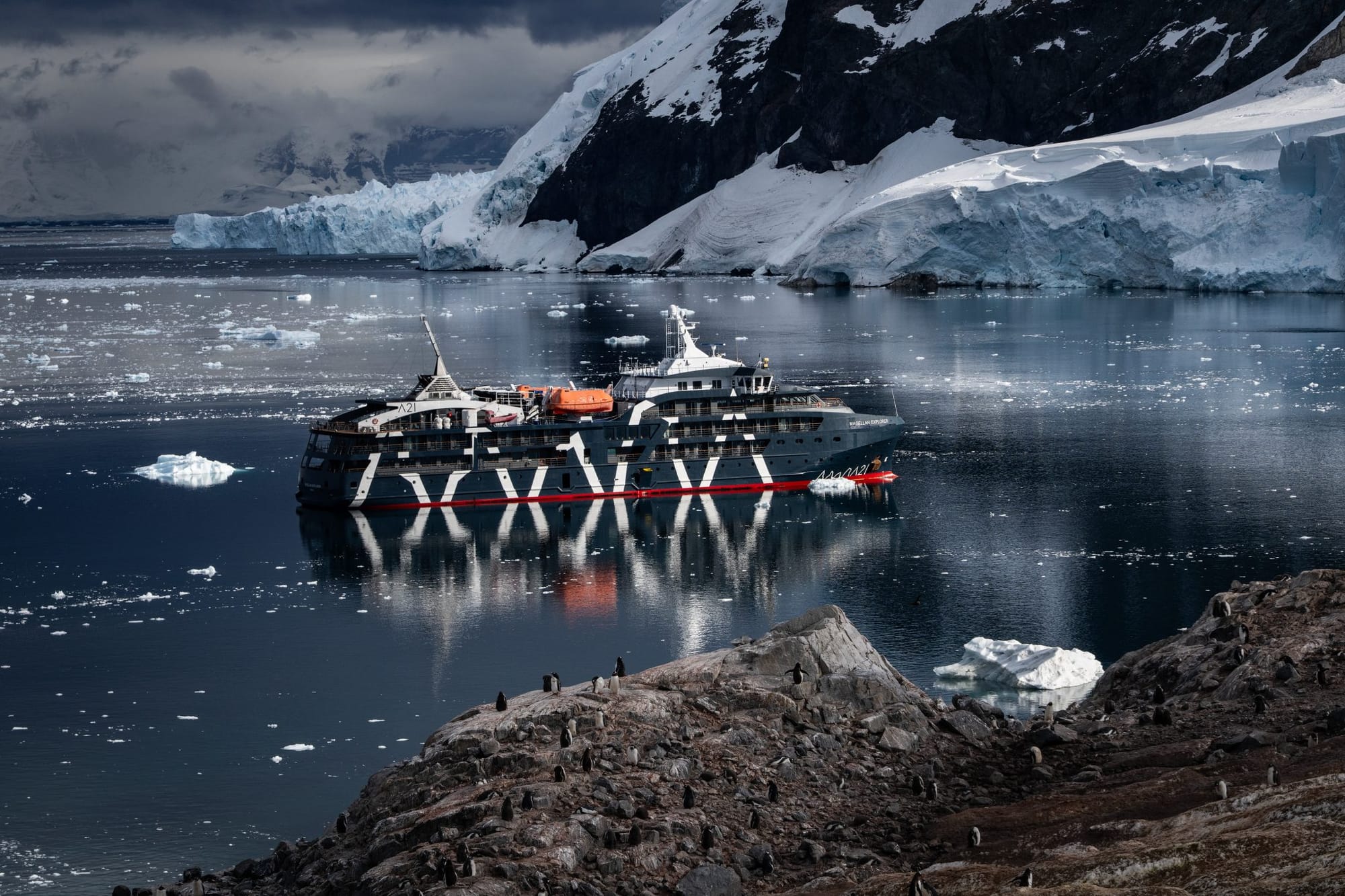 Peter Hillary Joins Lindblad Expeditions’ 2027 Alaska and Antarctica Voyages
