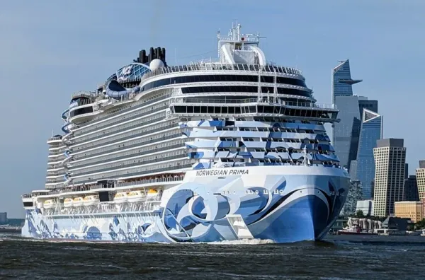 Cruise Lines Outpace Airlines and Hotels With Strong Bookings and Earnings