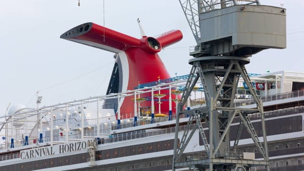Carnival Scraps 2026 Magic and Horizon Sailings for Dry Dock Upgrades