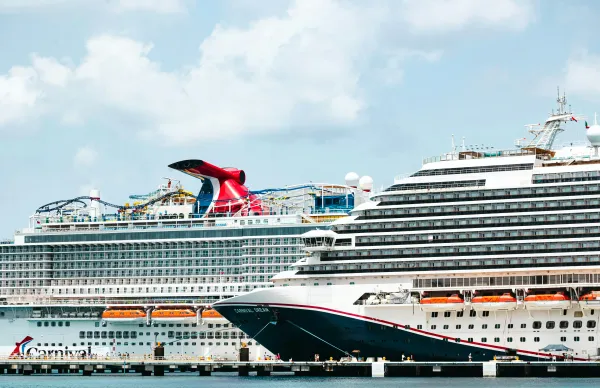 Carnival Suspends Elite Perks on Select Sailings Amid Loyalty Hoax Concerns