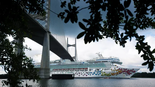 Norwegian Gem Departs Jacksonville for Norwegian Cruise Line Debut