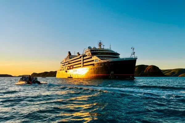 Seabourn Names 23-Member Expedition Teams for 2025-26 Antarctica