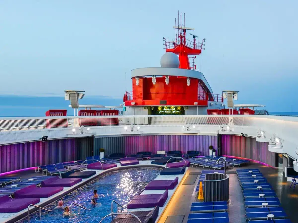 Virgin Voyages Sets Record January 2026 Bookings as Ships Sell Out