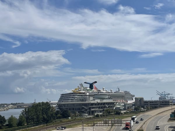 Port of Mobile Sees First Simultaneous Docking by Two Cruise Lines