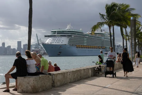 Royal Caribbean Cancels 20+ Freedom of the Seas PortMiami Sailings
