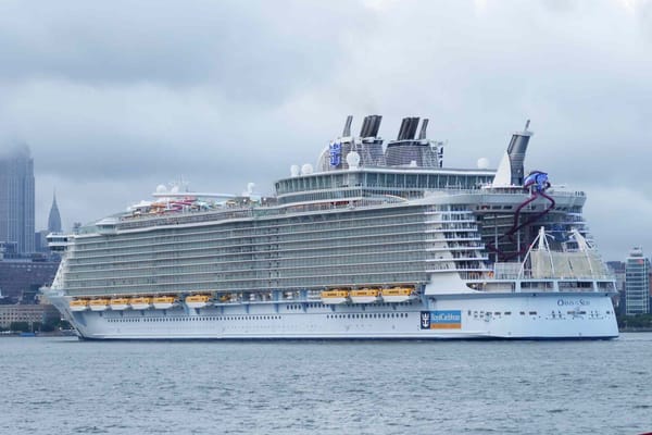 Oasis of the Seas Turns Back Near Cuba After Man-Overboard Hoax