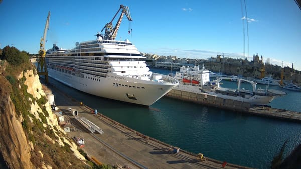 MSC Magnifica Makes First-Ever Call at Shanghai Wusongkou Terminal