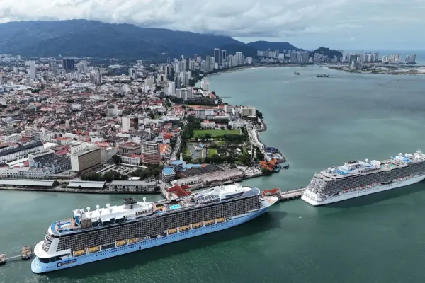 Victoria Welcomes Three First-Time Cruise Calls in Two Days