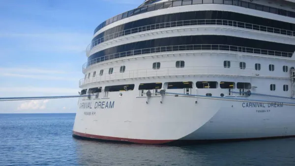 Carnival Dream Delayed Off Belize by Anchor Retrieval Problem