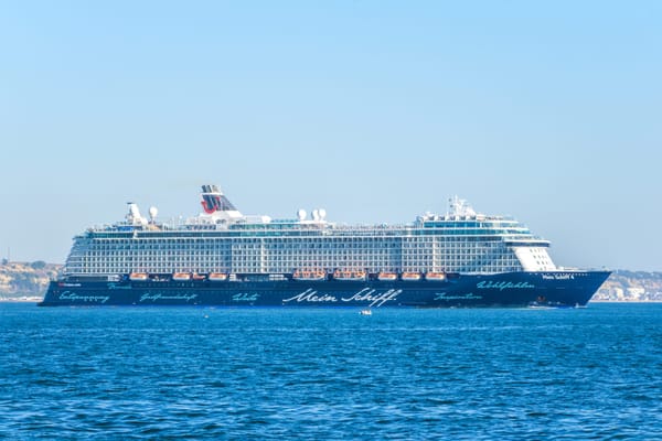 TUI Cruises Returns Two Ships to Service After Hormuz Disruption