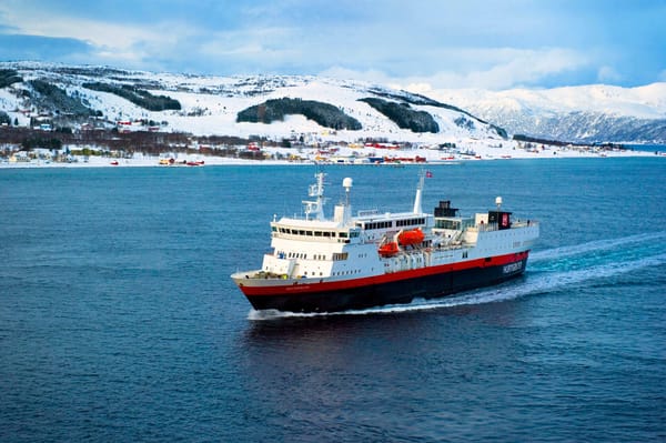 MS Vesteralen Returns to Bergen-Kirkenes Service After Refit