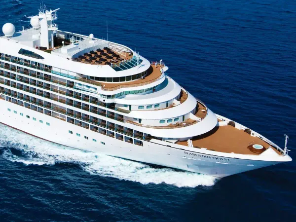 Seabourn Opens Bookings for 2028-29 Caribbean Winter Cruises
