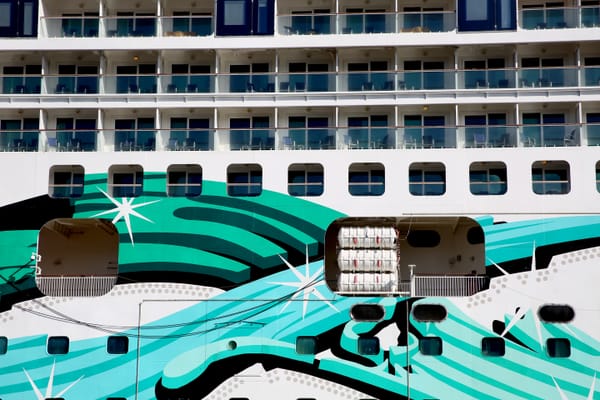 Astoria’s 2026 Cruise Season Nears Close With Serenade Visit