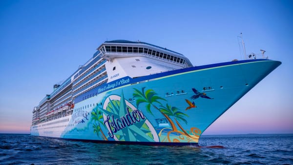 Margaritaville at Sea Islander Makes First Curaçao Call