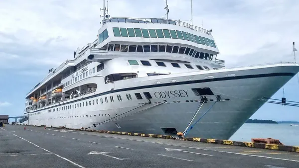 Villa Vie Suspends Odyssey Cruise in Cambodia as Funds Run Out