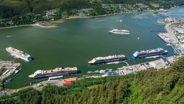 Juneau's Daily Cruise Limits Target Peak-Day Crowds