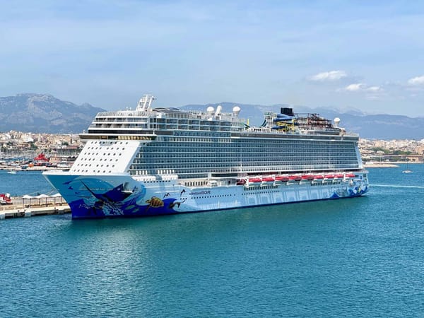 Norwegian Escape Heads to Barcelona for 16-Day Drydock