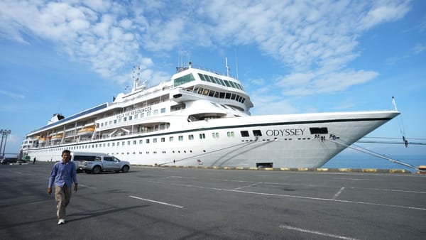 Villa Vie Suspends Residential Cruise in Cambodia Over Fuel Costs