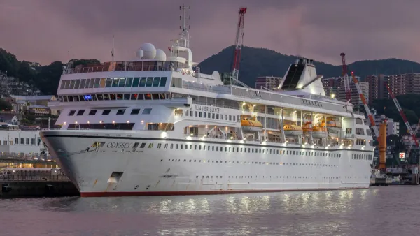 Villa Vie Suspends Odyssey, Giving Residents Seven Hours to Leave