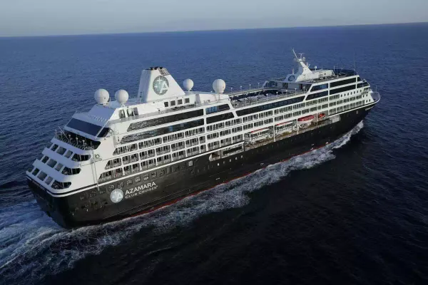 Tianjin Port Hosts Azamara Pursuit and The World on Consecutive Days