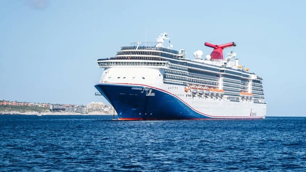 Carnival Spirit Reorders Hawaii Calls to Avoid Hurricane Nolo